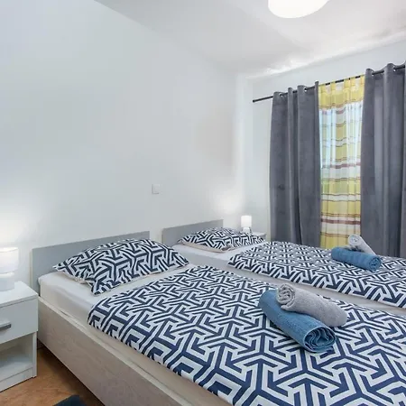 House Holiday home Tinjan